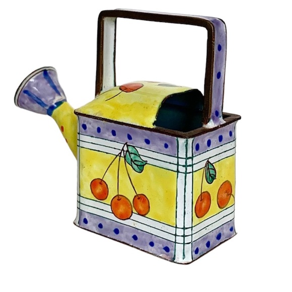 VINTAGE 1999 KELVIN CHEN ENAMEL ON COPPER MINIATURE HAND-PAINTED 🍒 WATERING CAN - Picture 3 of 13